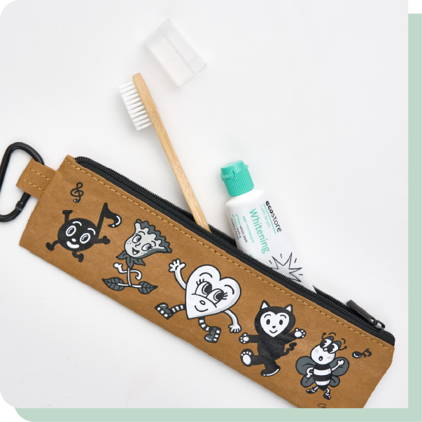 ＼8月6日販売開始／Chocomoo × ecostore スペシャルコラボレーション。10種のデザインのオーラルセットと大容量バッグが新登場！